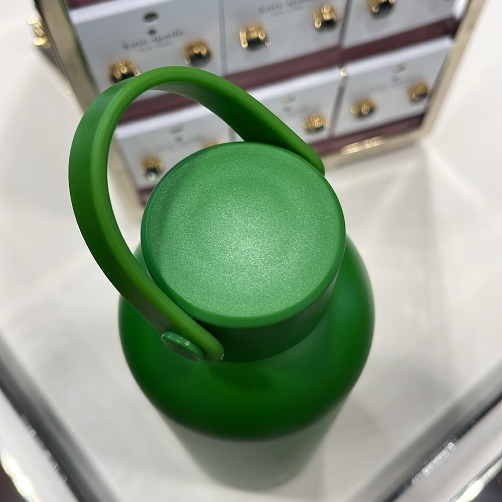 Kate Spade New York Water Bottle
NWT - Picture 7 of 10